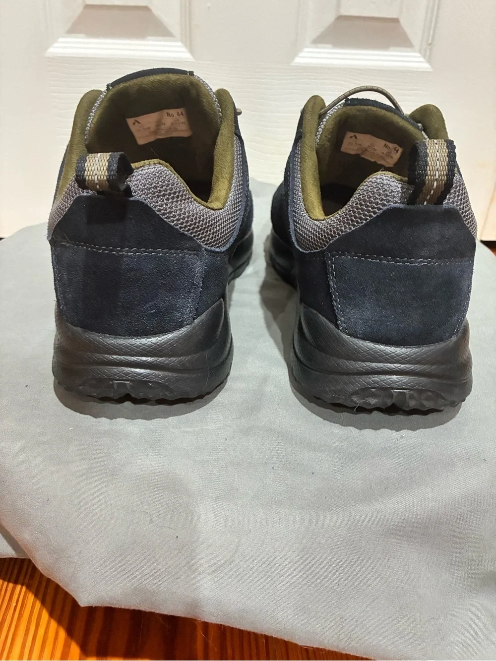 Anodyne Men’s #44 Trail Explorer Diabetic Hiking Shoe Size 10.5 Wide EUC